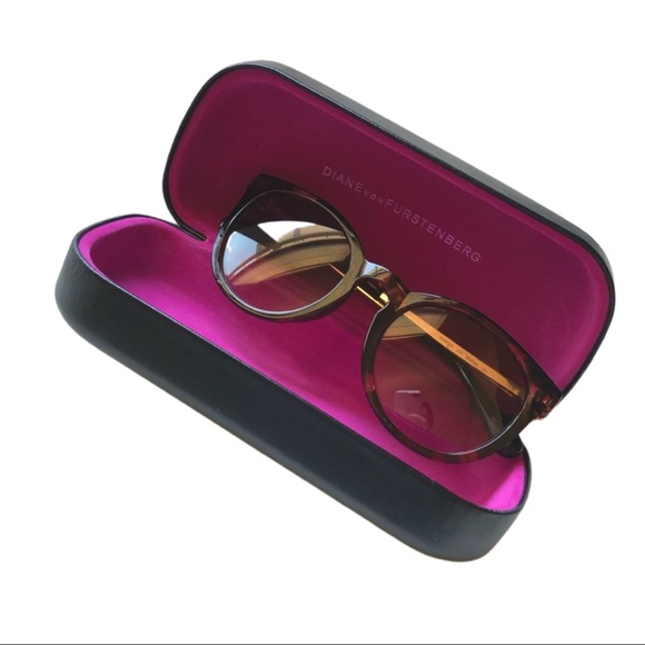 ✨HP✨ Diane von Furstenberg Tortoise Women's Sunglasses - Picture 1 of 7